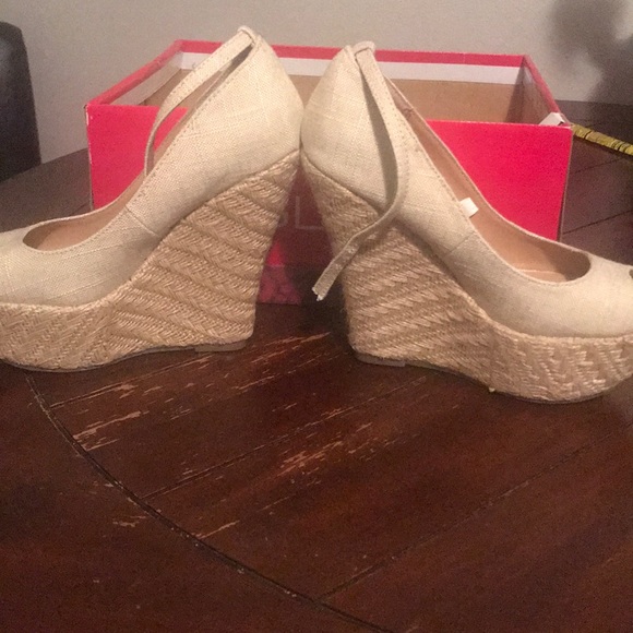6M wedge heel - Picture 4 of 4